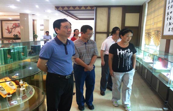 1517237359948009951.jpg 1.jpg